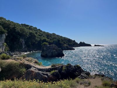 Ufer am Karavostasi Beach